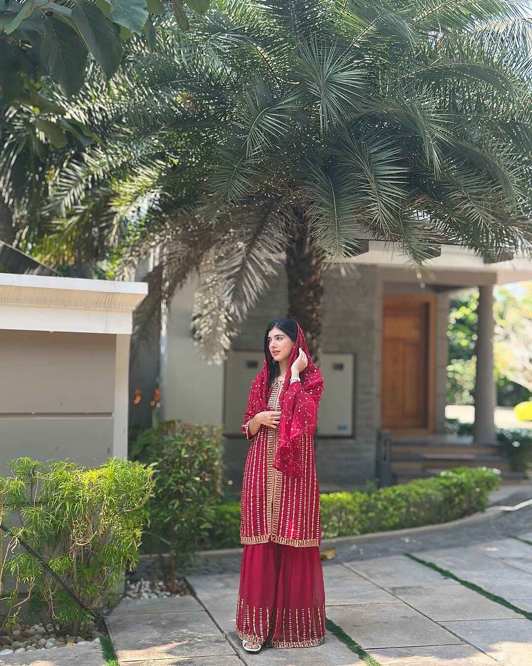 Blooming Faux Georgette Sharara Set