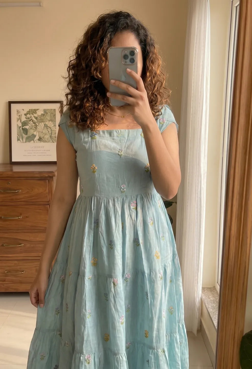 Vaanathi Maxi