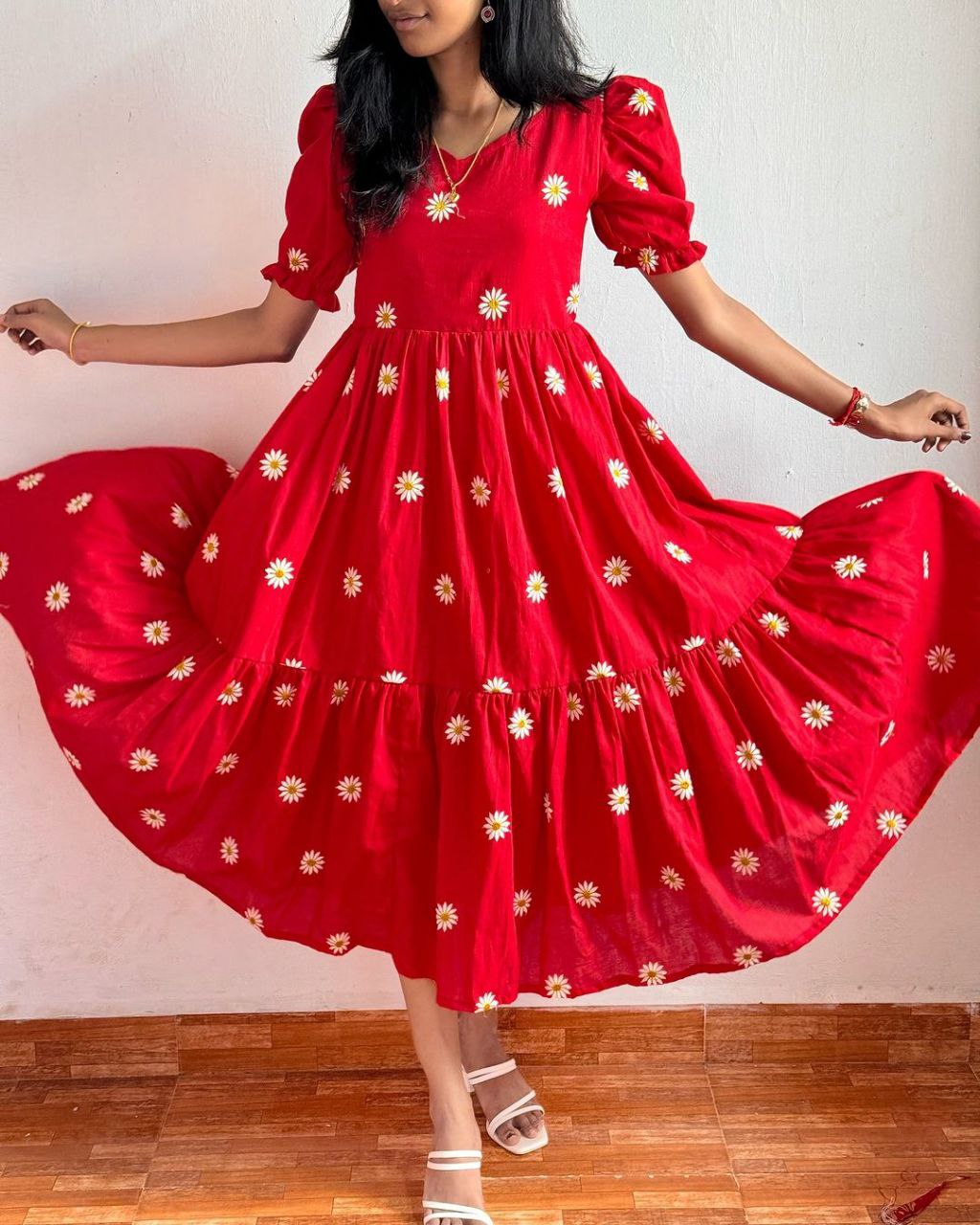 Roji Red