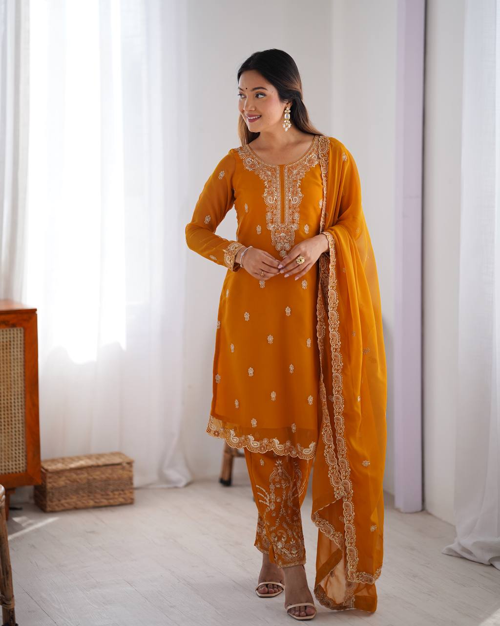 Faux Georgette Thred work Suit Set