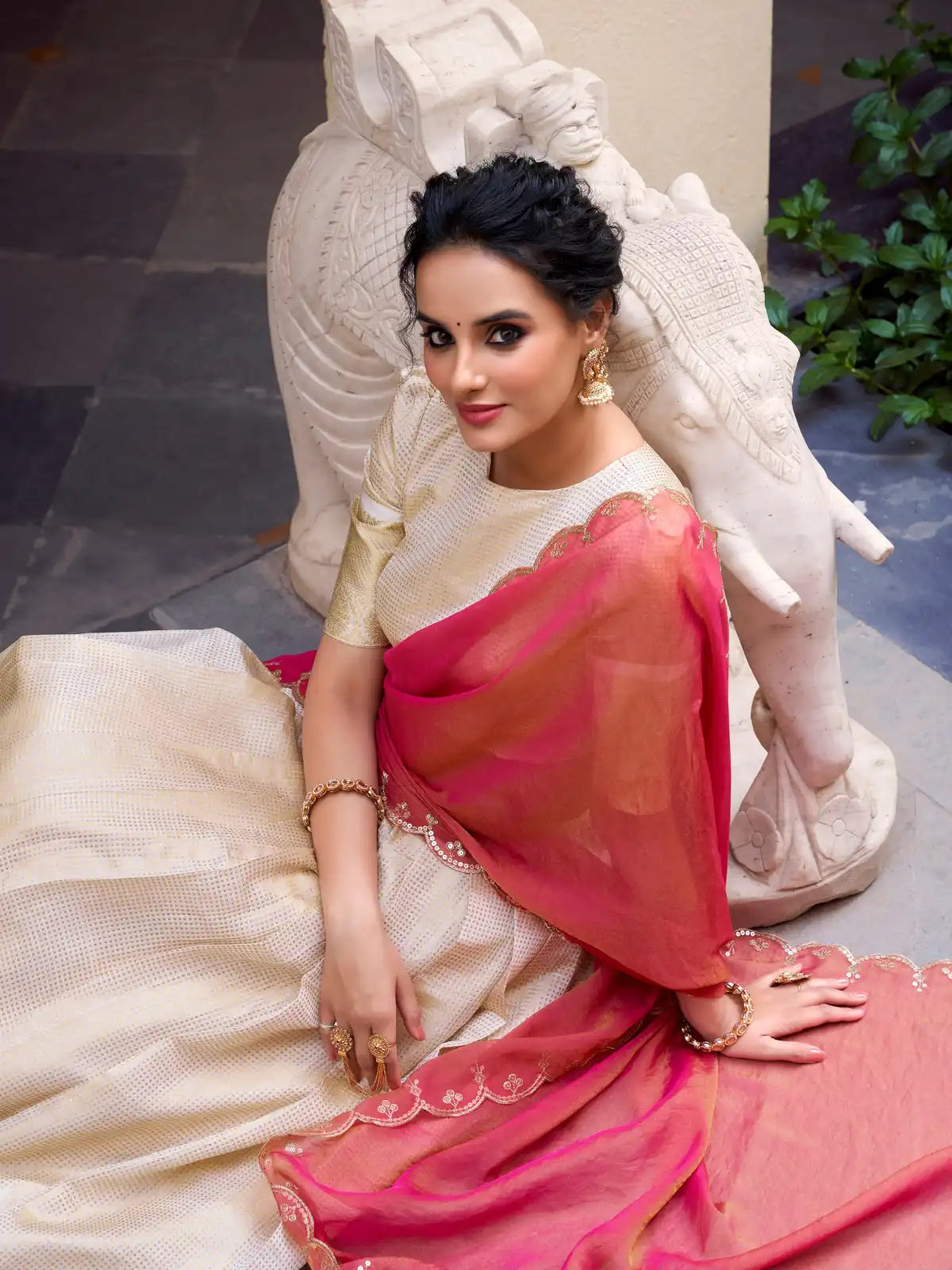 Aaradhya Zari Lehenga Set