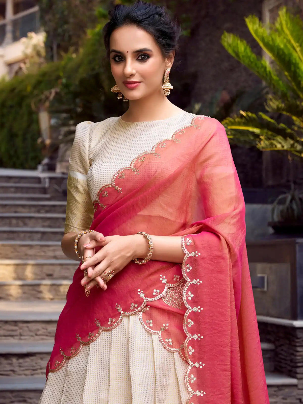 Aaradhya Zari Lehenga Set