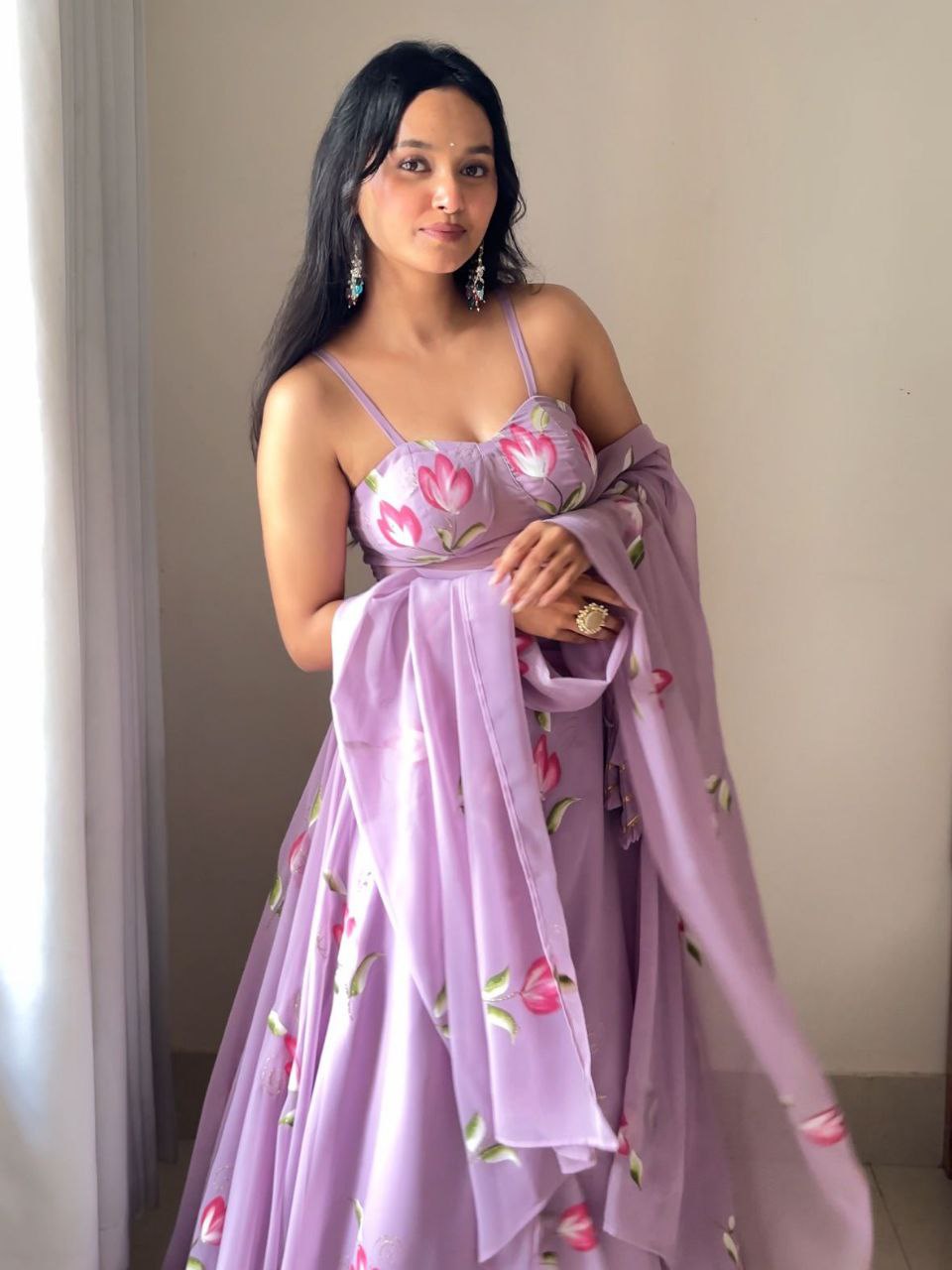 Mohika Hand Painted 8mtr Flair Lehenga