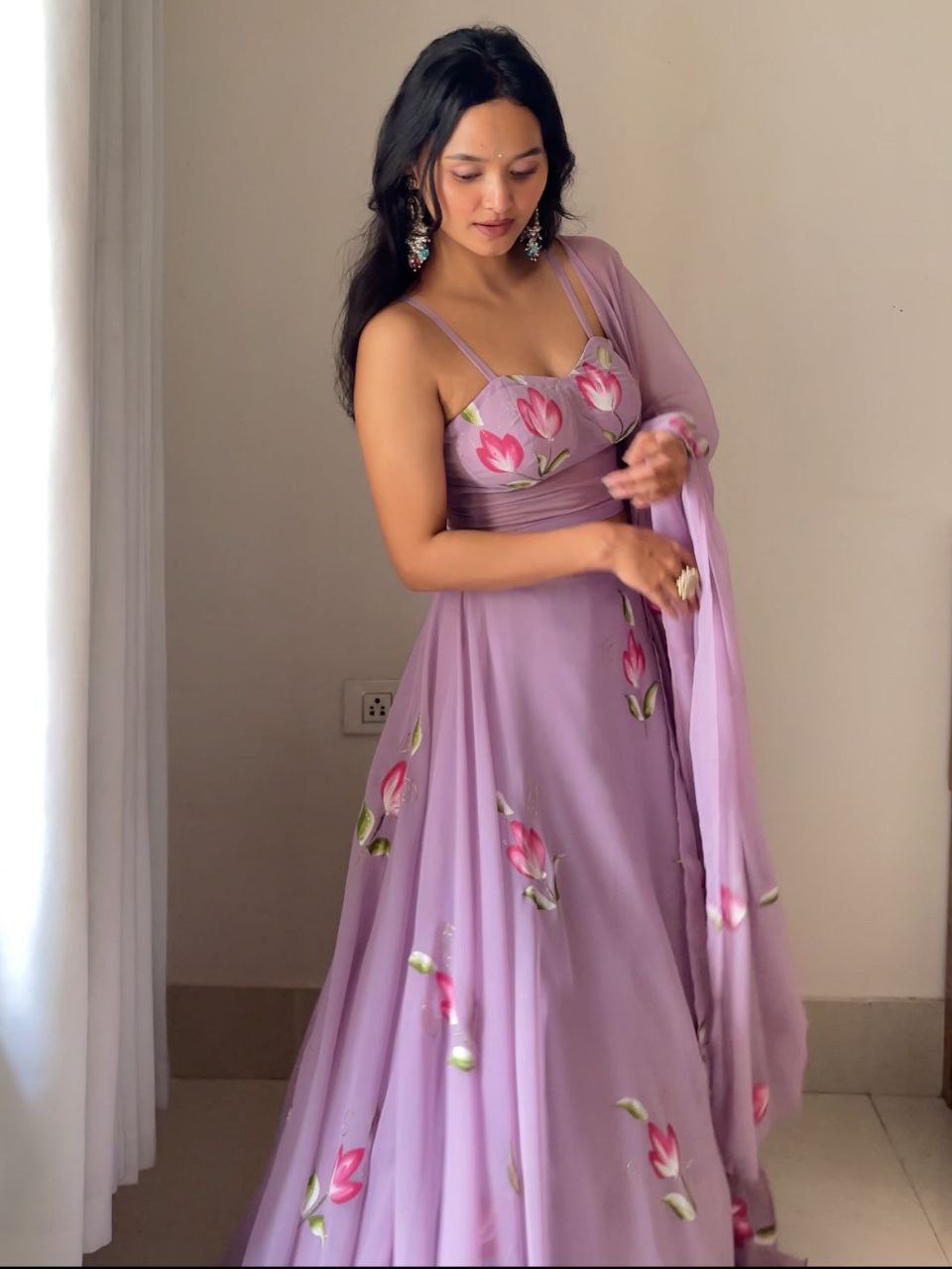 Mohika Hand Painted 8mtr Flair Lehenga
