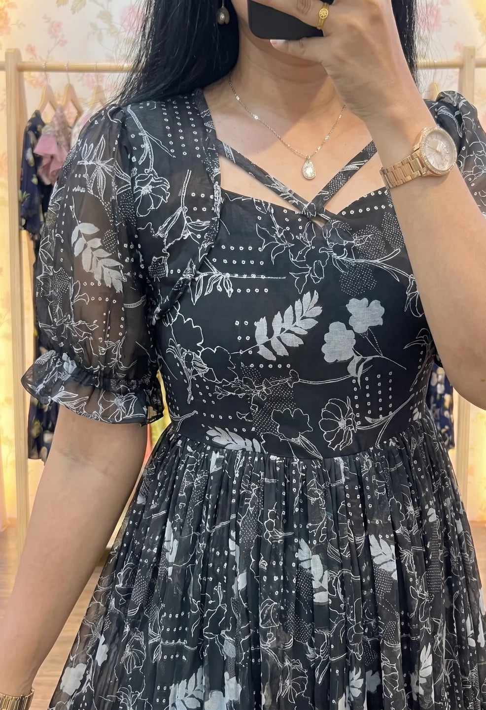 Muskan Black