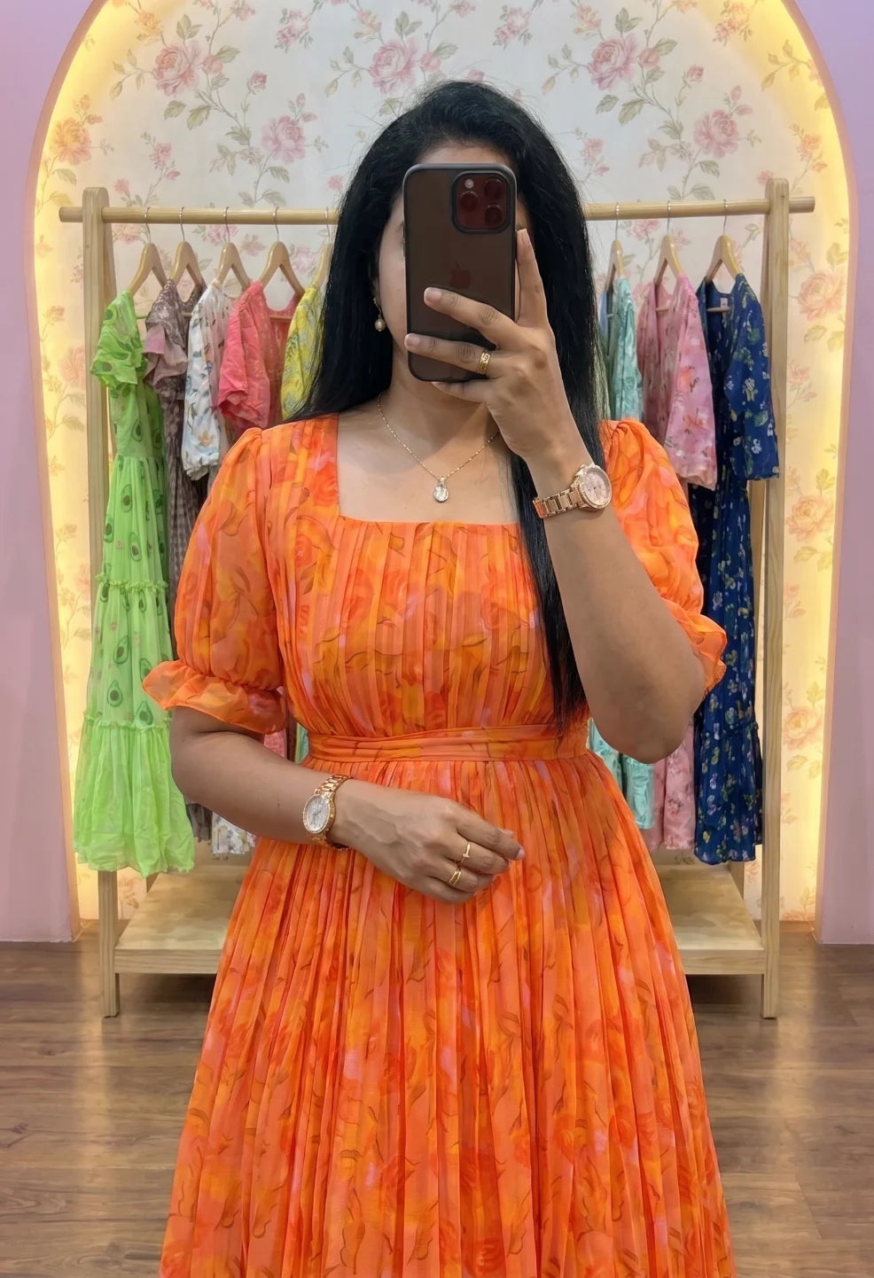Muskan Orange