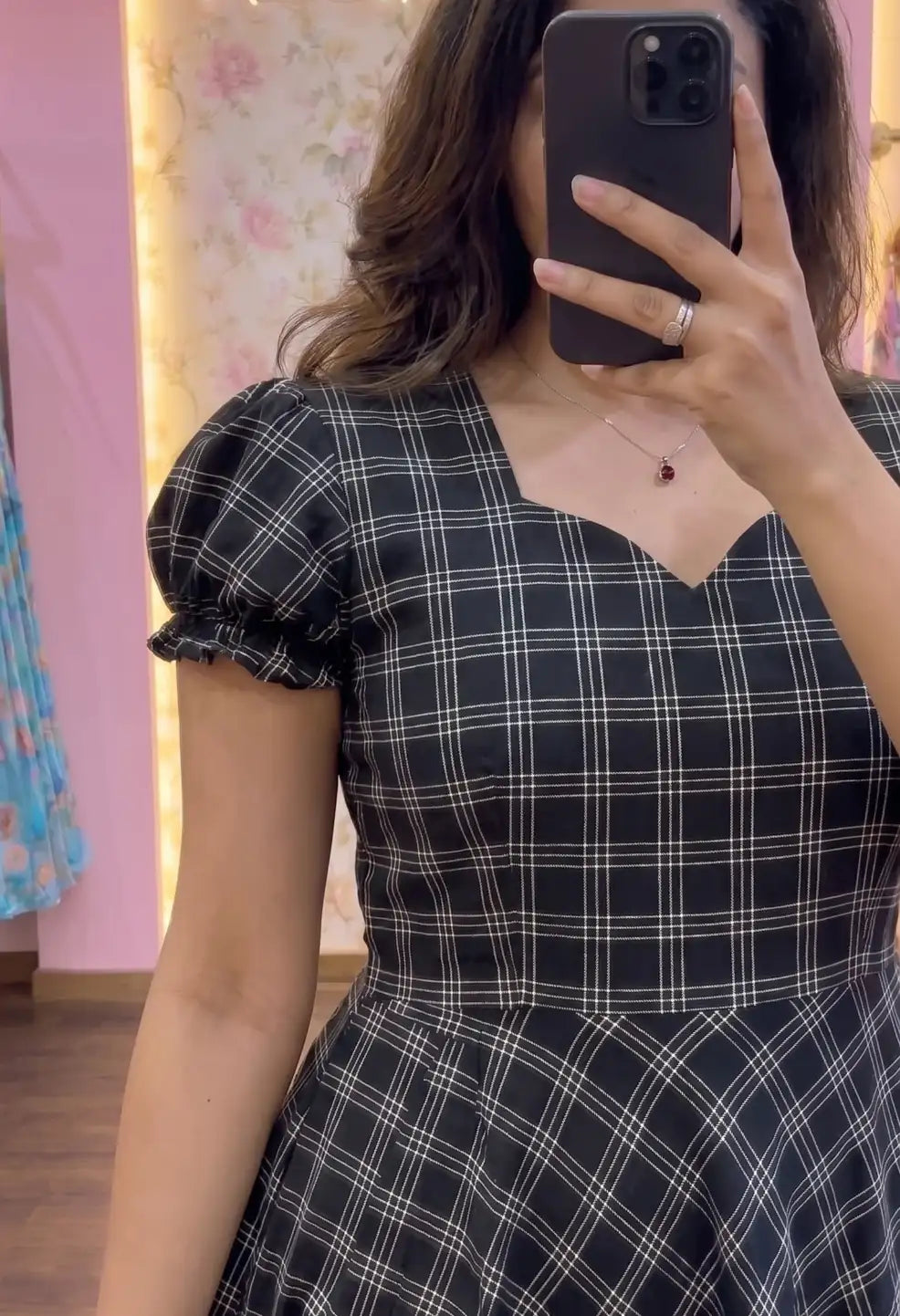 Nivedita Maxi