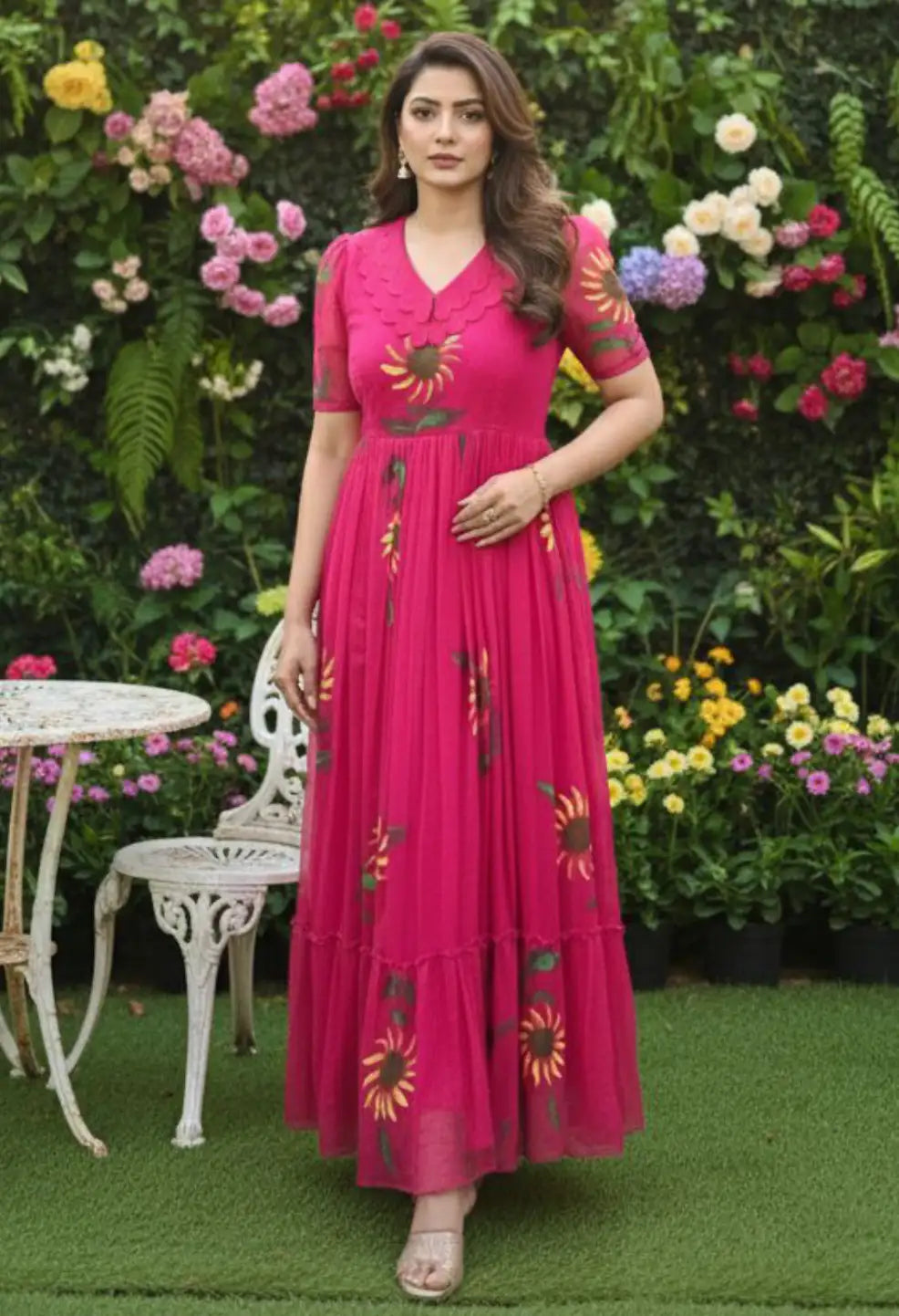 Ellie Maxi