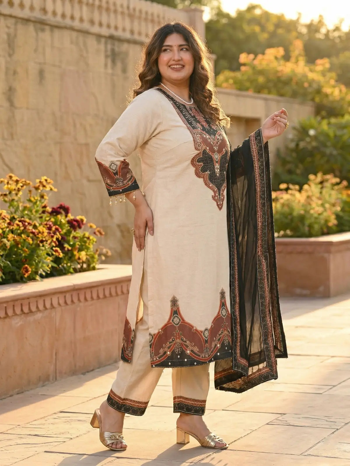 Plus Komal Cream Kurti Suit Set