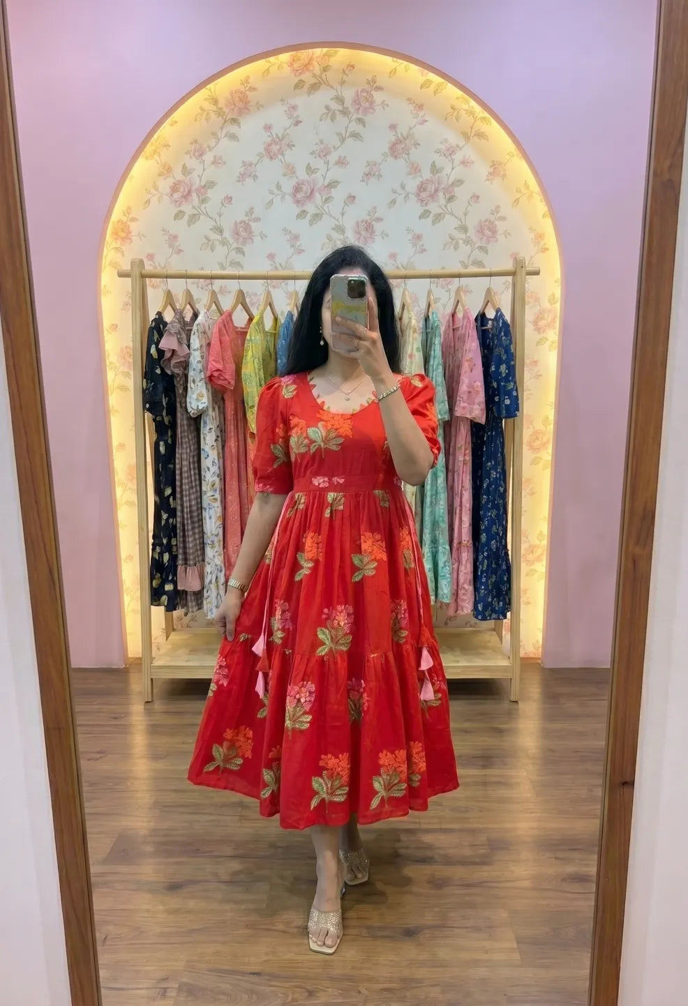 Vantara Red