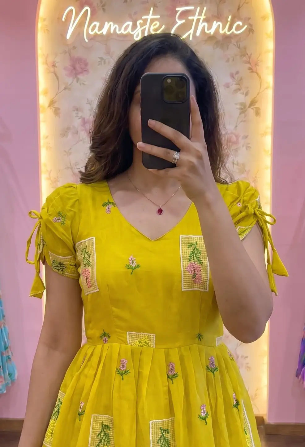 Vidhi Lemon