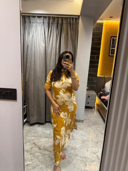 Aara yellow
