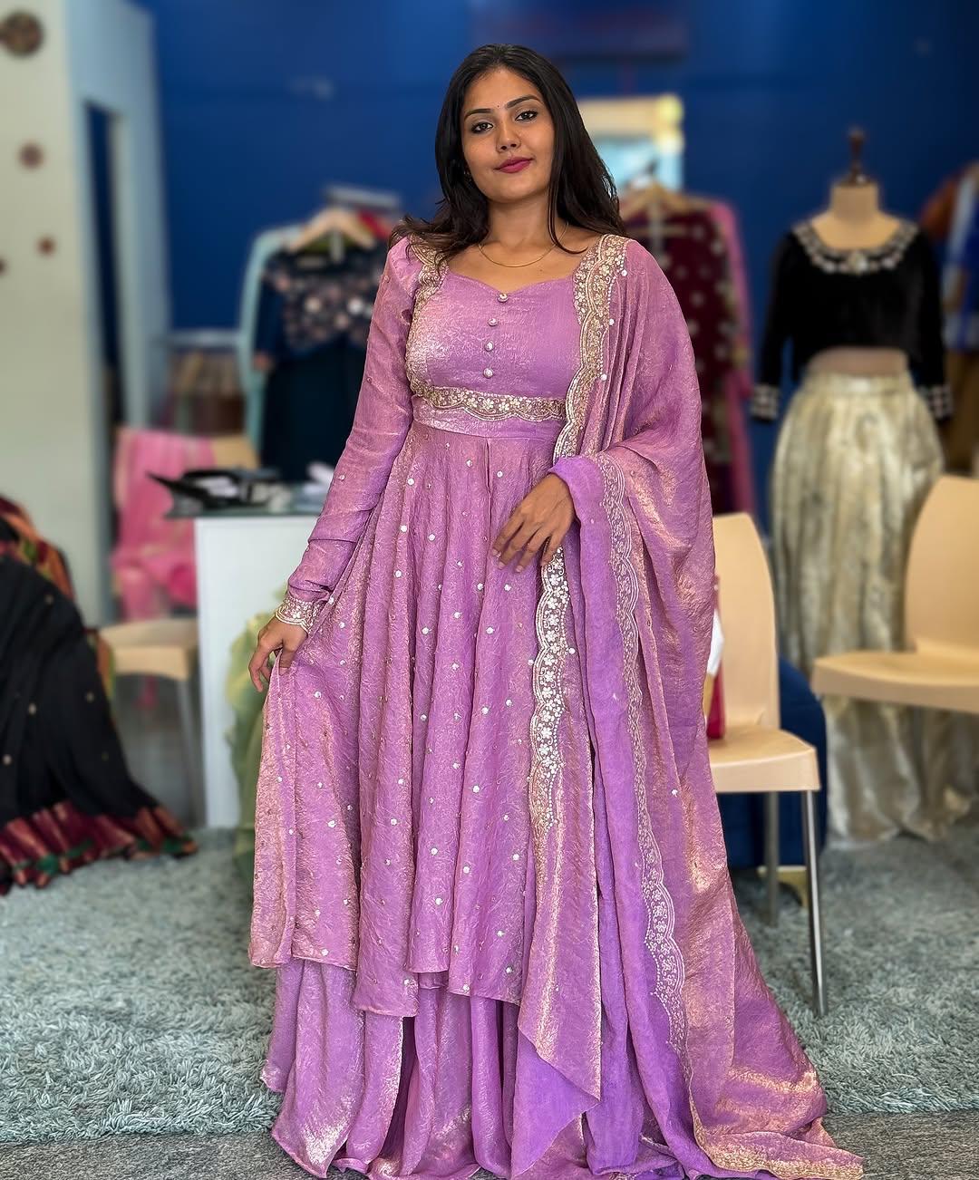 Mehru Suit