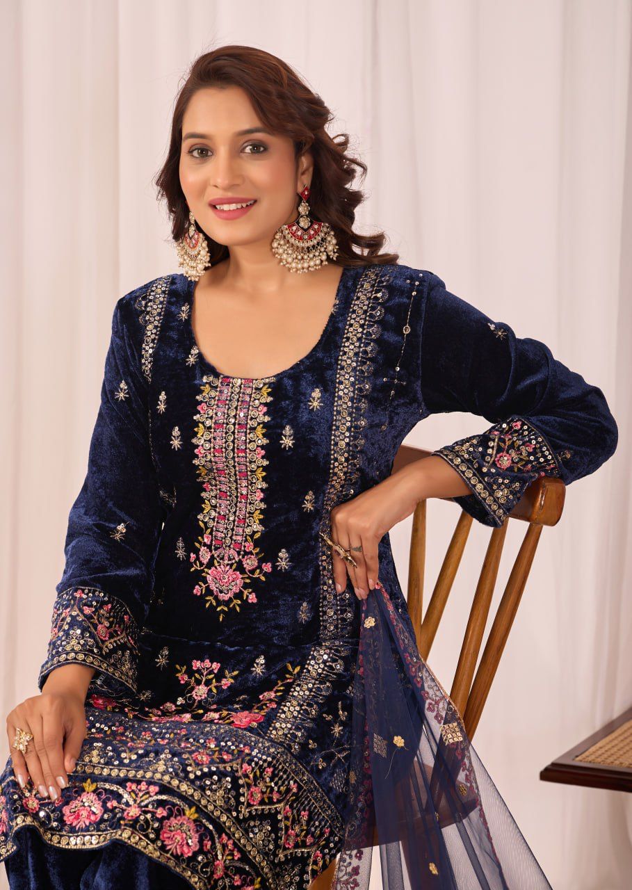 Mehnoor Royal Blue Velvet Suit Set
