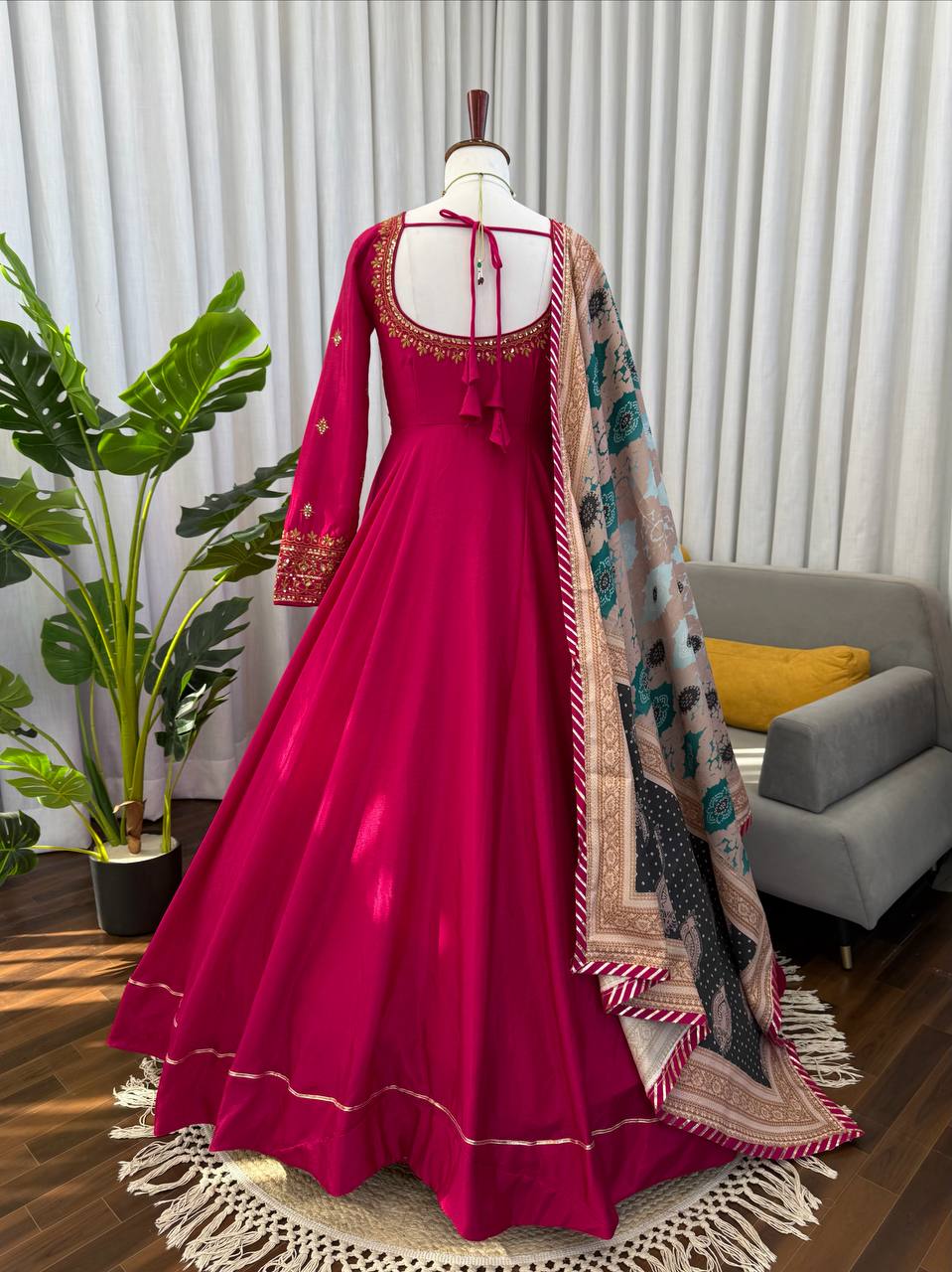 Red Elegance Heavy Chinon Silk Anarkali