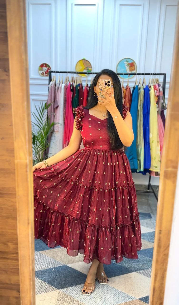 Aarvi Maxi